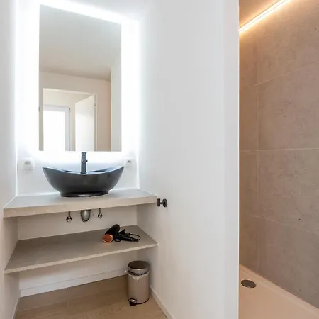 아파트 Luxurious Sea View With 3 For 6